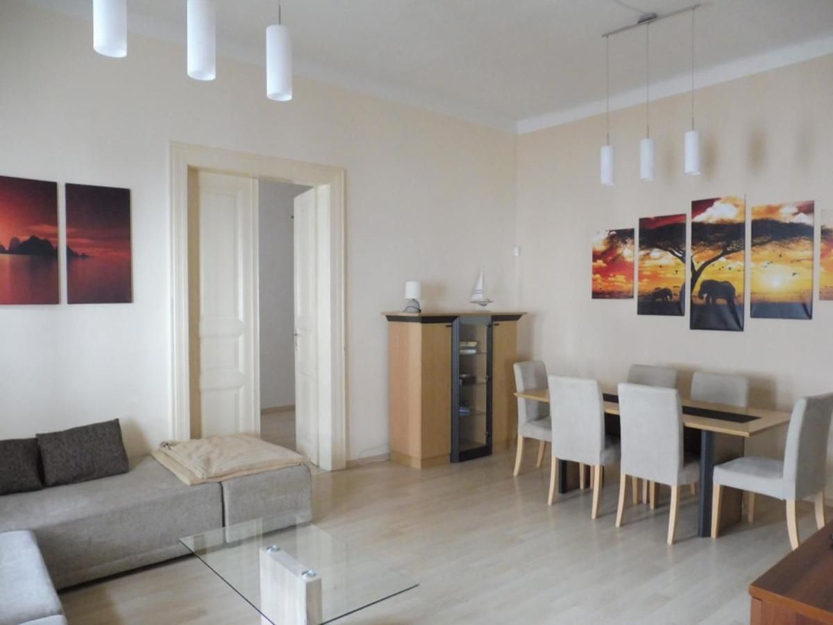 M10 Old Town Apartments Кошице Экстерьер фото